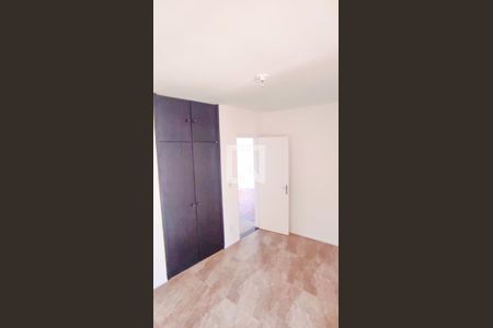 Quarto 1 de apartamento à venda com 2 quartos, 61m² em Sagrada Família, Belo Horizonte