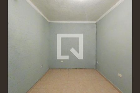 Quarto de casa para alugar com 1 quarto, 50m² em Vila Dirce , Carapicuíba