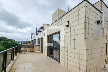 Apartamento para alugar com 240m², 4 quartos e 2 vagasVaranda