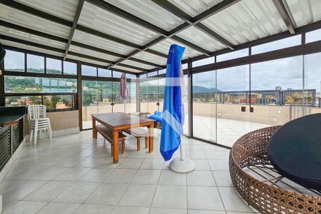 Apartamento para alugar com 240m², 4 quartos e 2 vagasÁrea de Lazer 