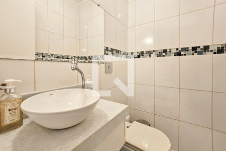 Apartamento para alugar com 240m², 4 quartos e 2 vagasBanheiro