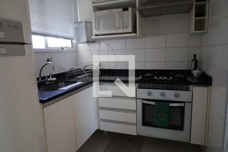 Apartamento à venda com 104m², 2 quartos e 2 vagasCozinha