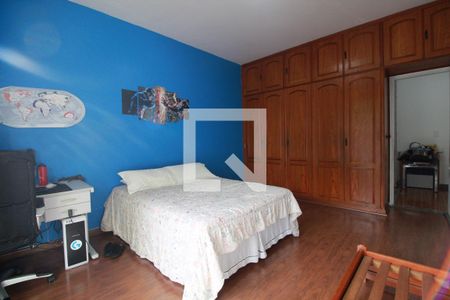 Casa de condomínio à venda com 180m², 5 quartos e NaN vagas Casa de condomínio à venda com 180m², 5 quartos e NaN vagasQuarto 2