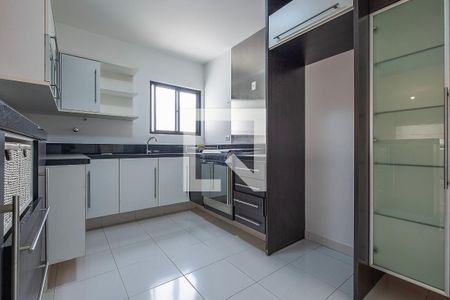 Apartamento à venda com 130m², 3 quartos e 2 vagas Apartamento à venda com 130m², 3 quartos e 2 vagasCozinha