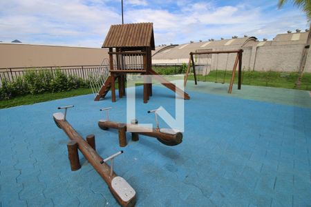 Apartamento à venda com 41m², 2 quartos e sem vagaÁrea comum - Playground