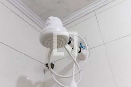 Casa para alugar com 35m², 1 quarto e sem vaga Casa para alugar com 35m², 1 quarto e sem vagaChuveiro