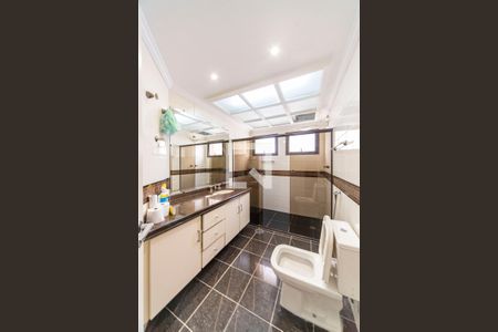 Apartamento à venda com 182m², 3 quartos e 3 vagas Apartamento à venda com 182m², 3 quartos e 3 vagasBanheiro do Quarto 1