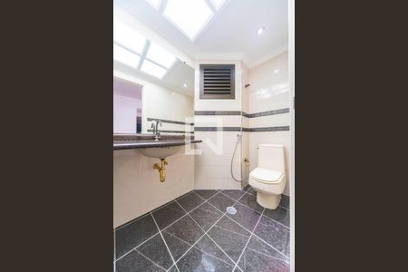 Apartamento à venda com 182m², 3 quartos e 3 vagas Apartamento à venda com 182m², 3 quartos e 3 vagasLavabo