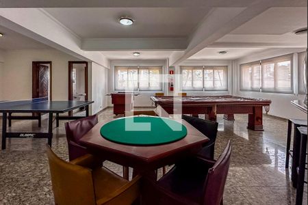 Apartamento à venda com 182m², 3 quartos e 3 vagas Apartamento à venda com 182m², 3 quartos e 3 vagasSala de Jogos