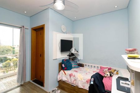 Casa à venda com 220m², 3 quartos e 5 vagasSuíte 2