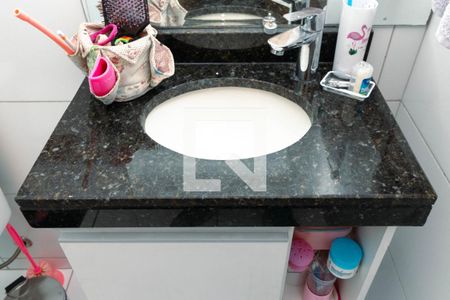 Casa à venda com 220m², 3 quartos e 5 vagasBanheiro da Suíte 2