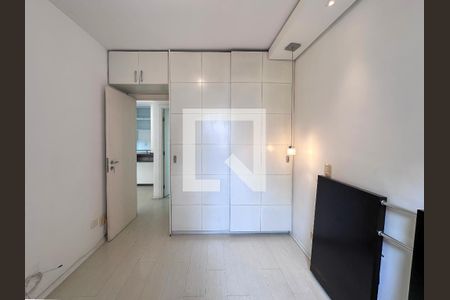 Apartamento à venda com 43m², 1 quarto e 1 vagaQuarto