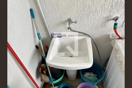 Casa de condomínio à venda com 85m², 2 quartos e 1 vaga Casa de condomínio à venda com 85m², 2 quartos e 1 vagaÁrea de Serviço