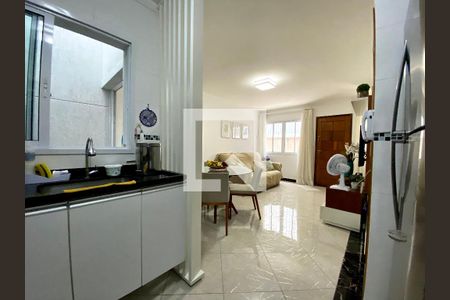 Casa de condomínio à venda com 85m², 2 quartos e 1 vaga Casa de condomínio à venda com 85m², 2 quartos e 1 vagaCozinha