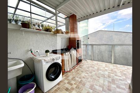 Casa de condomínio à venda com 85m², 2 quartos e 1 vaga Casa de condomínio à venda com 85m², 2 quartos e 1 vagaÁrea de Serviço