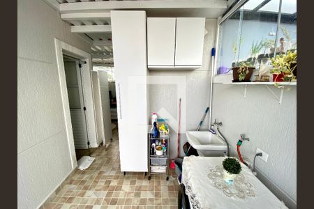 Casa de condomínio à venda com 85m², 2 quartos e 1 vaga Casa de condomínio à venda com 85m², 2 quartos e 1 vagaÁrea de Serviço