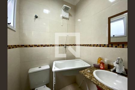 Casa de condomínio à venda com 85m², 2 quartos e 1 vaga Casa de condomínio à venda com 85m², 2 quartos e 1 vagaBanheiro da Suíte 1