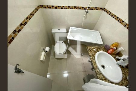 Casa de condomínio à venda com 85m², 2 quartos e 1 vaga Casa de condomínio à venda com 85m², 2 quartos e 1 vagaBanheiro da Suíte 1