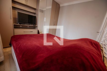 Quarto Casal de apartamento para alugar com 2 quartos, 44m² em Pinheirinho, Curitiba