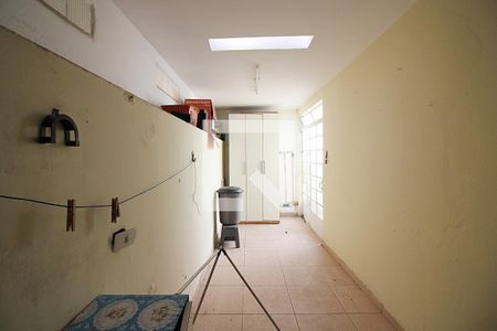 Casa à venda com 170m², 3 quartos e 2 vagasÁrea de Serviço