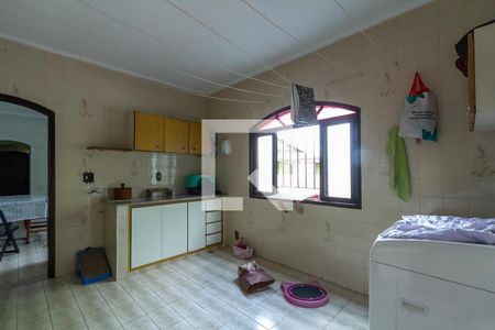 Casa à venda com 214m², 3 quartos e 2 vagas Casa à venda com 214m², 3 quartos e 2 vagasÁrea de Serviço