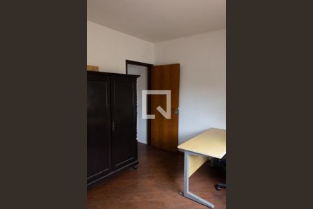 Casa à venda com 188m², 4 quartos e 1 vaga Casa à venda com 188m², 4 quartos e 1 vagaEscritório