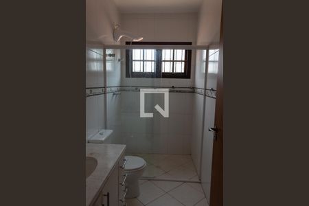 Casa à venda com 188m², 4 quartos e 1 vaga Casa à venda com 188m², 4 quartos e 1 vagaBanheiro