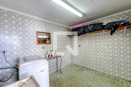 Casa à venda com 170m², 3 quartos e 2 vagasÁrea de Serviço