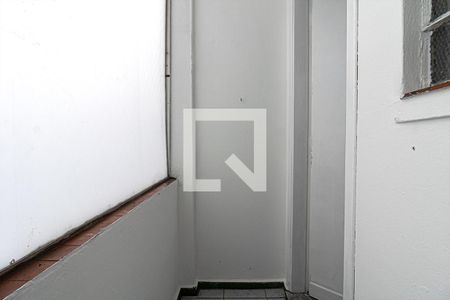 Apartamento para alugar com 98m², 2 quartos e sem vaga Apartamento para alugar com 98m², 2 quartos e sem vagaárea de serviço_2