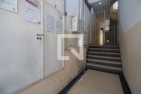 Apartamento para alugar com 98m², 2 quartos e sem vaga Apartamento para alugar com 98m², 2 quartos e sem vagahall de entrada do prédio_3