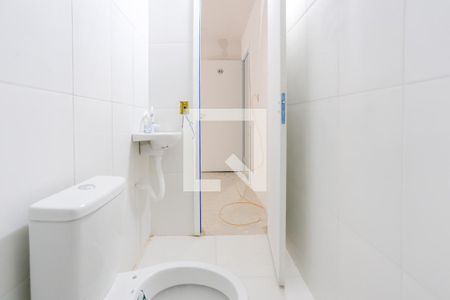 Apartamento à venda com 42m², 2 quartos e sem vaga Apartamento à venda com 42m², 2 quartos e sem vagaBanheiro