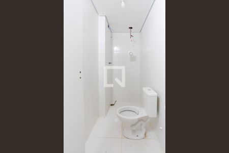 Apartamento à venda com 42m², 2 quartos e sem vaga Apartamento à venda com 42m², 2 quartos e sem vagaBanheiro