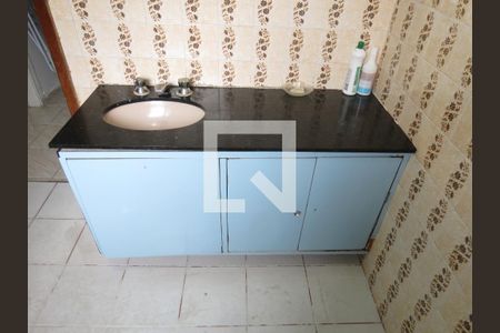 Casa à venda com 382m², 6 quartos e 2 vagasBanheiro Social Casa 1 - Pia e Gabinete