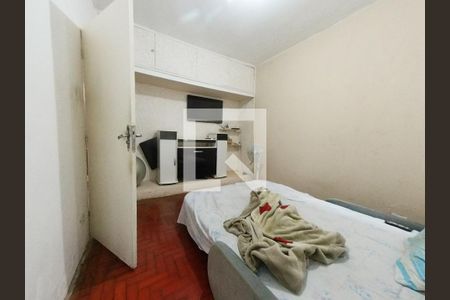 Casa à venda com 382m², 6 quartos e 2 vagas Casa à venda com 382m², 6 quartos e 2 vagasQuarto 4 Casa 1