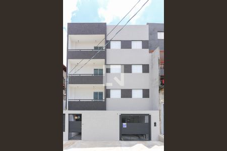 Apartamento à venda com 43m², 2 quartos e 1 vaga Apartamento à venda com 43m², 2 quartos e 1 vagaFachada