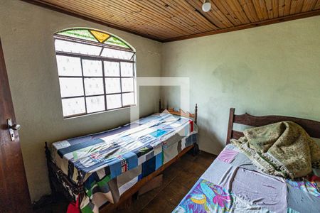 Casa à venda com 437m², 5 quartos e 2 vagasQuarto 4 / 2º andar