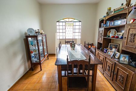 Casa à venda com 437m², 5 quartos e 2 vagasCopa