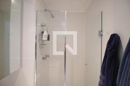 Apartamento à venda com 65m², 2 quartos e 1 vaga Apartamento à venda com 65m², 2 quartos e 1 vagaBanheiro da Suíte