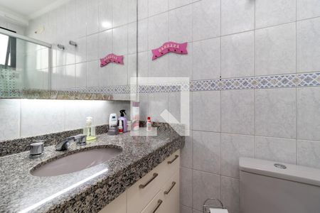 Apartamento à venda com 136m², 4 quartos e 2 vagasBanheiro da Suíte 3