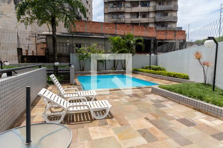 Apartamento à venda com 136m², 4 quartos e 2 vagasÁrea comum - Piscina