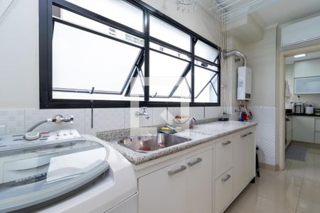 Apartamento à venda com 136m², 4 quartos e 2 vagasÁrea de Serviço