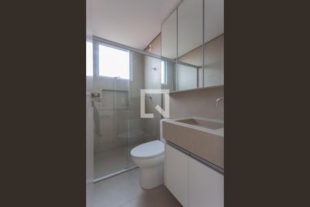 Apartamento à venda com 60m², 2 quartos e 1 vaga Apartamento à venda com 60m², 2 quartos e 1 vagaBanheiro