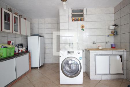 Casa à venda com 332m², 5 quartos e 3 vagasArea de Serviço