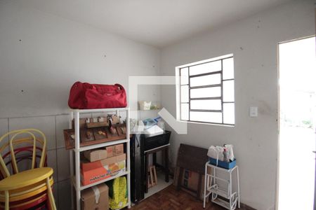 Casa à venda com 332m², 5 quartos e 3 vagasQuarto de Serviço