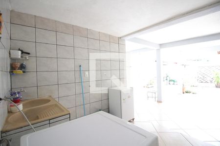 Casa à venda com 332m², 5 quartos e 3 vagasArea de Serviço