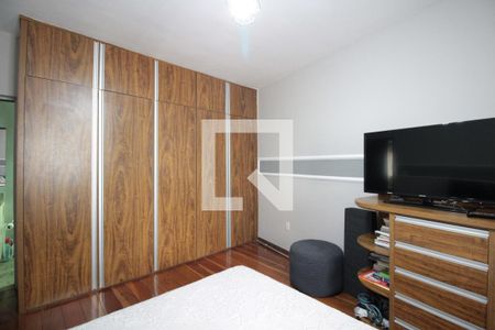 Casa à venda com 332m², 5 quartos e 3 vagasSuite 1