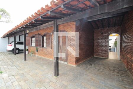 Casa à venda com 332m², 5 quartos e 3 vagasGaragem