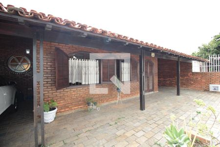Casa à venda com 332m², 5 quartos e 3 vagasGaragem