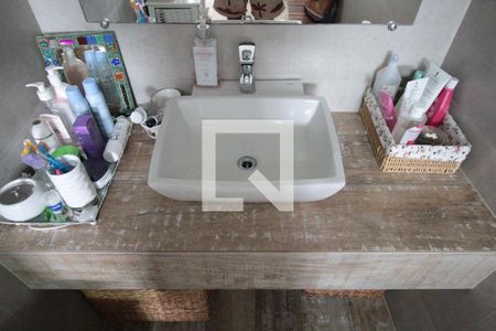 Casa à venda com 332m², 5 quartos e 3 vagasBanheiro da Suite 2