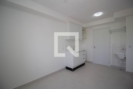 Sala/Cozinha de apartamento para alugar com 2 quartos, 33m² em Piqueri, São Paulo